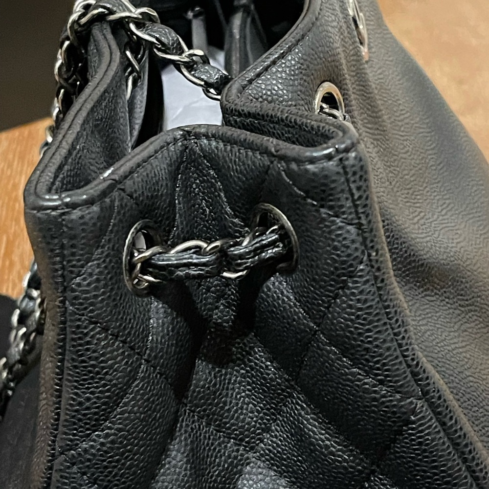 Chanel Caviar Leather Shopping Tote in Black, style 94305 - Picture 6 of 16
